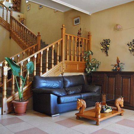 Hotel Las Dehesas Navalvillar de Pela エクステリア 写真